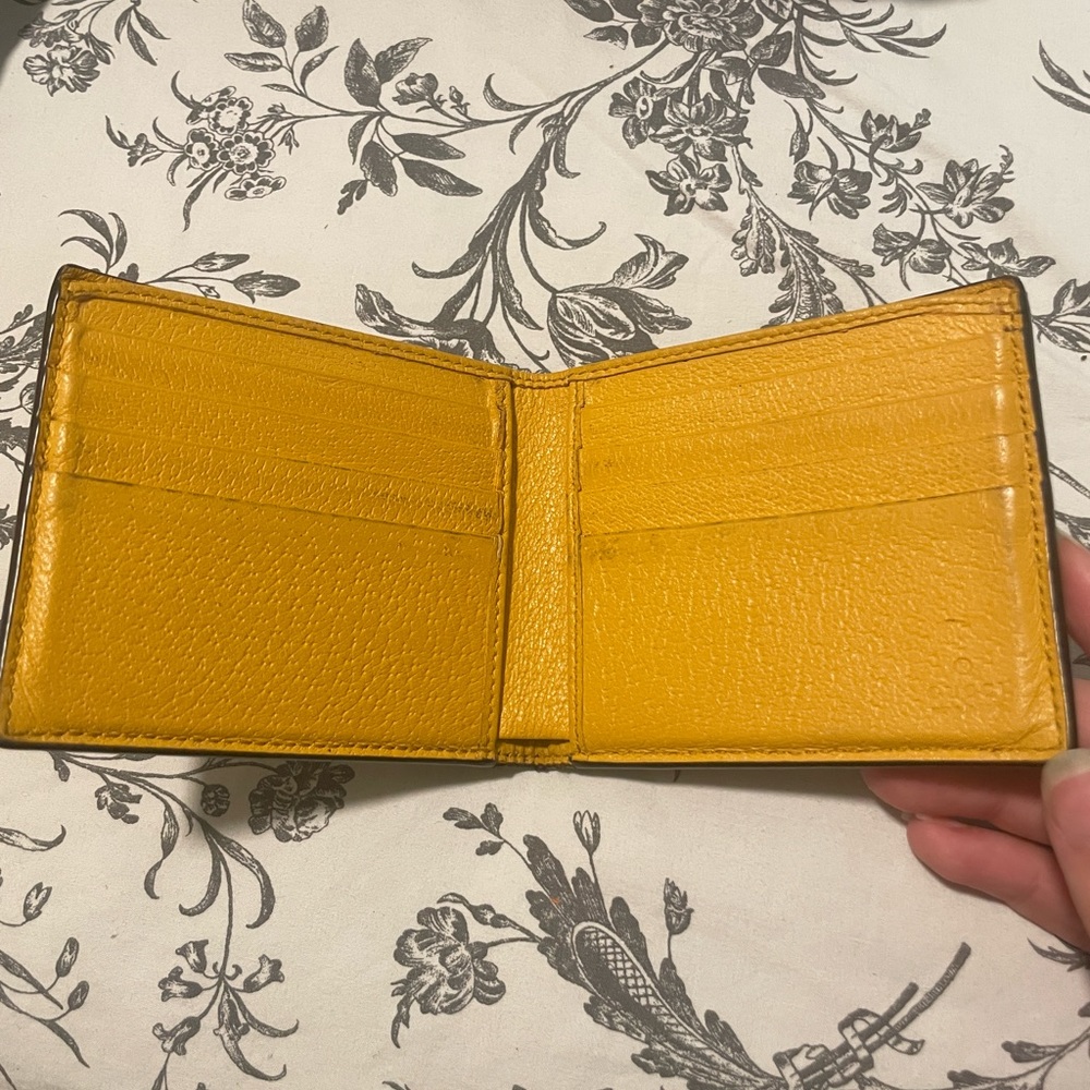 Neo Vintage GG Supreme Wallet - Picture 2 of 4